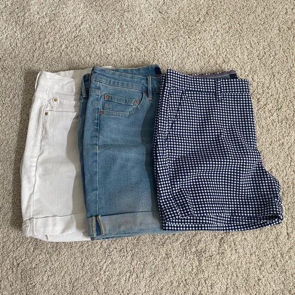 Tommy Hilfiger Pants - Bundle Tommy Hilfiger White, Denim & Navy Gingham Women’s Shorts Size 10